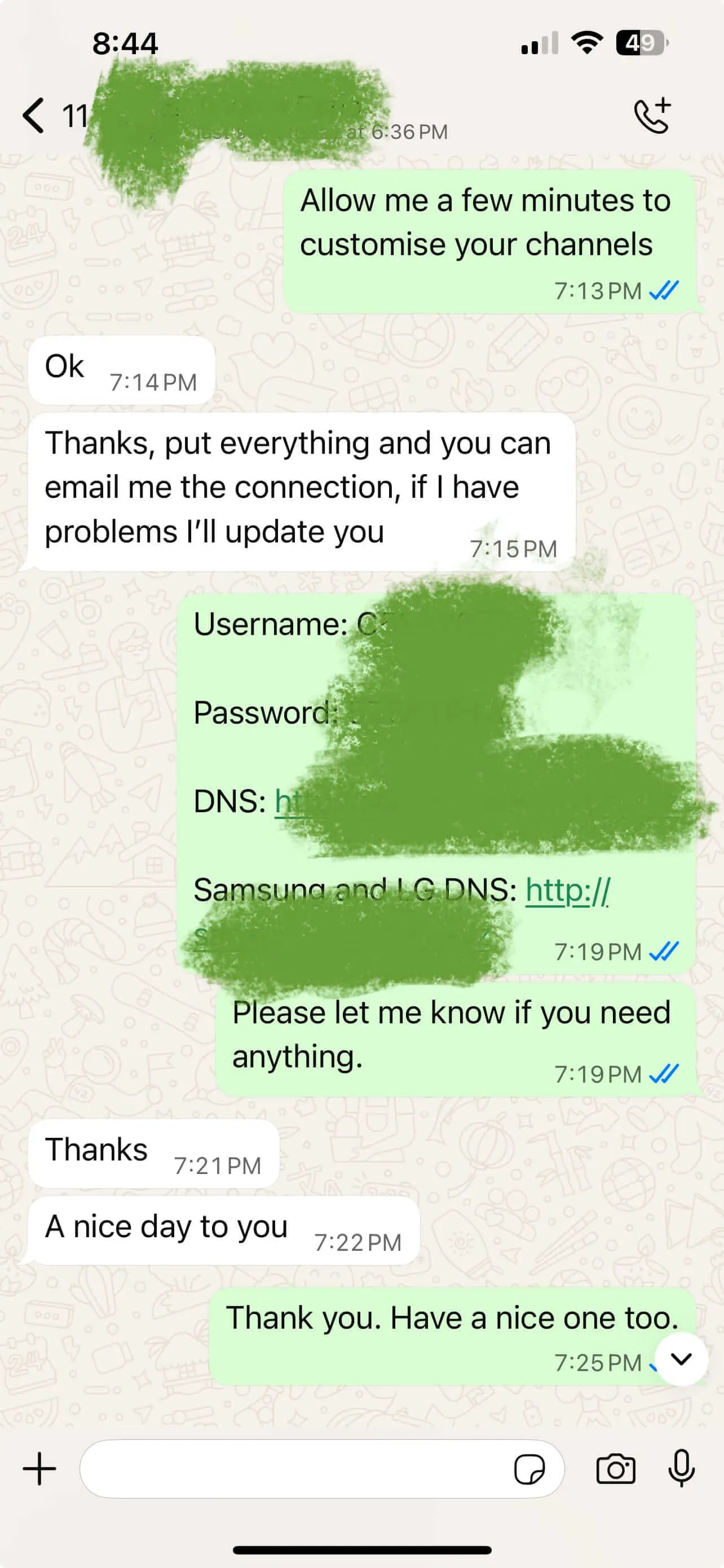 WhatsApp testimonial from IPTV subscriber confirming fast setup and anti-freeze playback